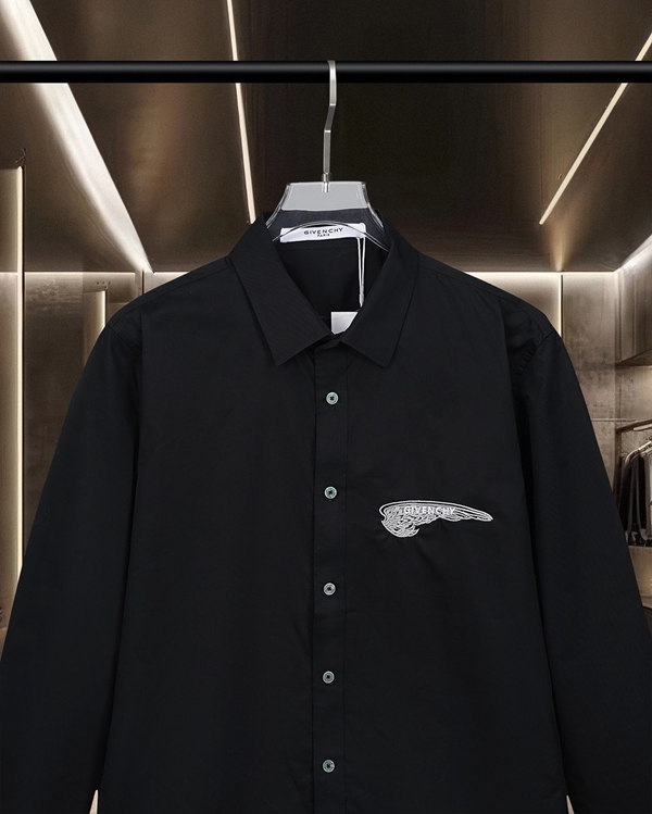 ブランドシャツ側面デザイン